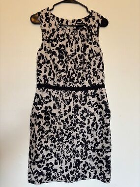 Valerie Bertinelli Sheath Dress Sz 8 Sleeveless Animal Print 100% Linen Business